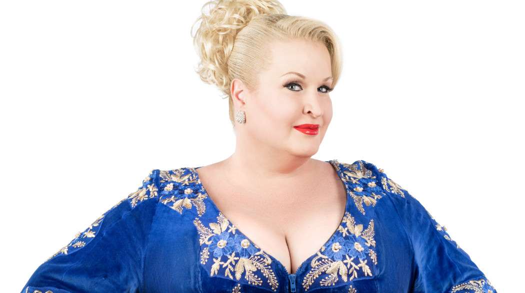 DaphnedeLuxe_1050x585_