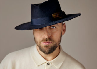 A_Fotos_330x235_2026_Max-Mutzke_foto-Gaby-Gerster