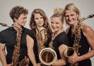 BFS26_Fotos_330x235_SisterGold_foto-Johnny-Johnson