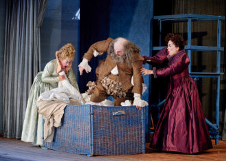 BFS26_Fotos_330x235_LusdischeWeiber_foto-Andreas-Malkmus