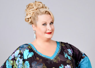 BFS26_Fotos_330x235_Daphne-de-Luxe_Foto_Annika-Fußwinkel