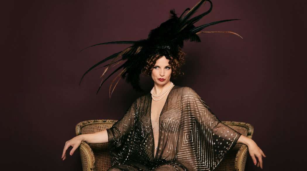 BFS26_Fotos_1050x585_Daphne-de-Luxe_Maladeé