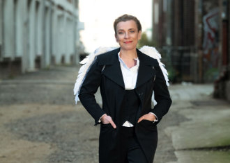 A_Fotos_330x235_Tina-Teubner_foto-Lars-Laion