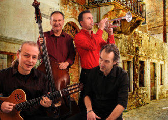 A_Fotos_330x235_DMT26_1005_Tropical-Turn-Quartett_foto-Volker-Beushausen